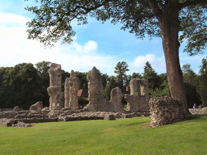 Bury St Edmunds Abbey - Thing to Do