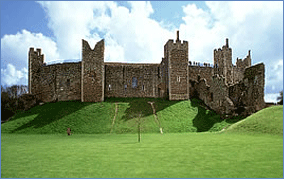 framlingham castle places to visit suffolk