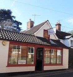 Woodbridge Antiques Centre - Antiques in Suffolk