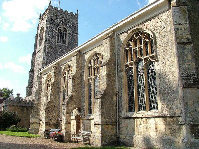 798px-saint michael%27s church framlingham - geograph.org.uk - 2548285