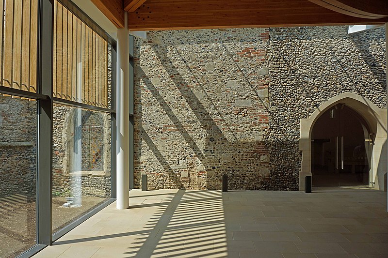800px-clare priory%2c clare%2c suffolk %2822771220202%29