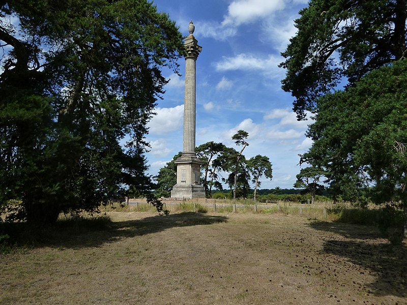 800px-elveden war memorial - geograph.org.uk - 1959551