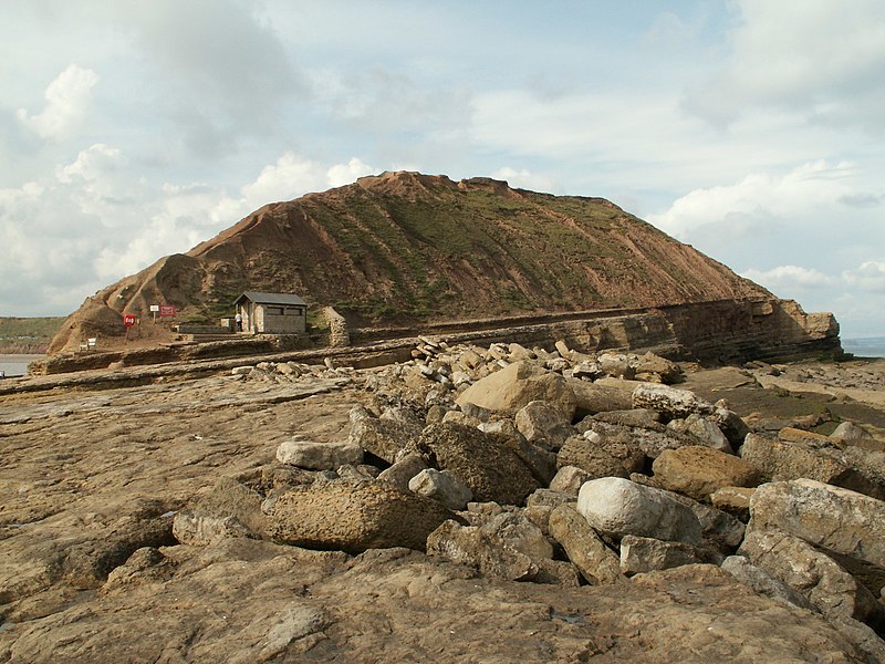 800px-filey brigg from brigg end - geograph.org.uk - 2090054