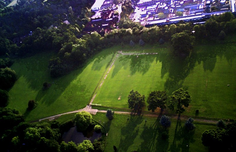 800px-hardwick heath and pond - geograph.org.uk - 1936003