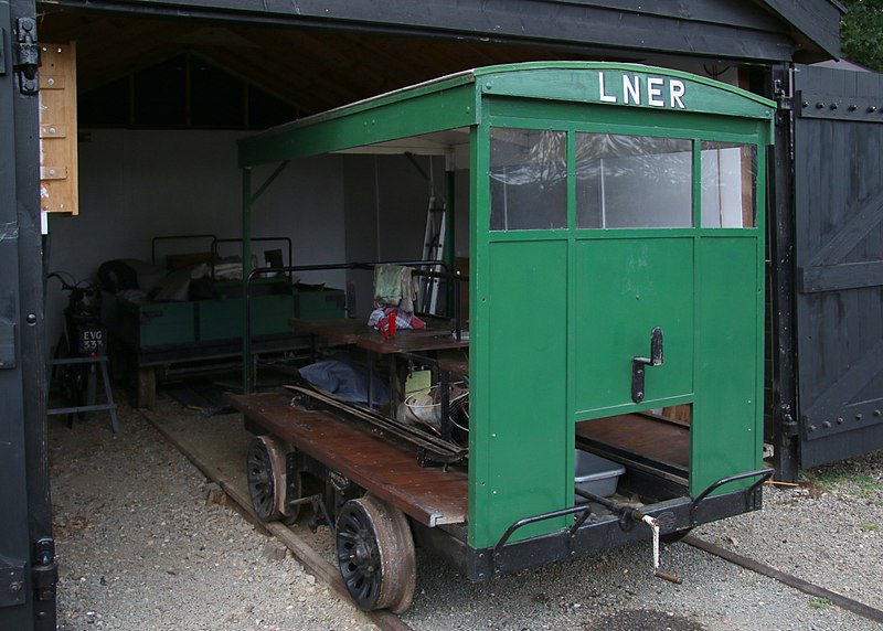 800px-wickham rail trolley at mid suffolk light railway %2836222195293%29