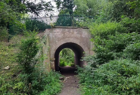 9 Best and Fun Things To Do In Cattawade, Suffolk 1 Af1qippvi0q1ghdl kjyure2pxdlqvawxx33jjrnyhk=w592-h404-n-k-no