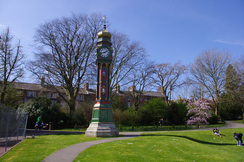 Dorchester - borough gardens clock - geograph.org.uk - 3006970